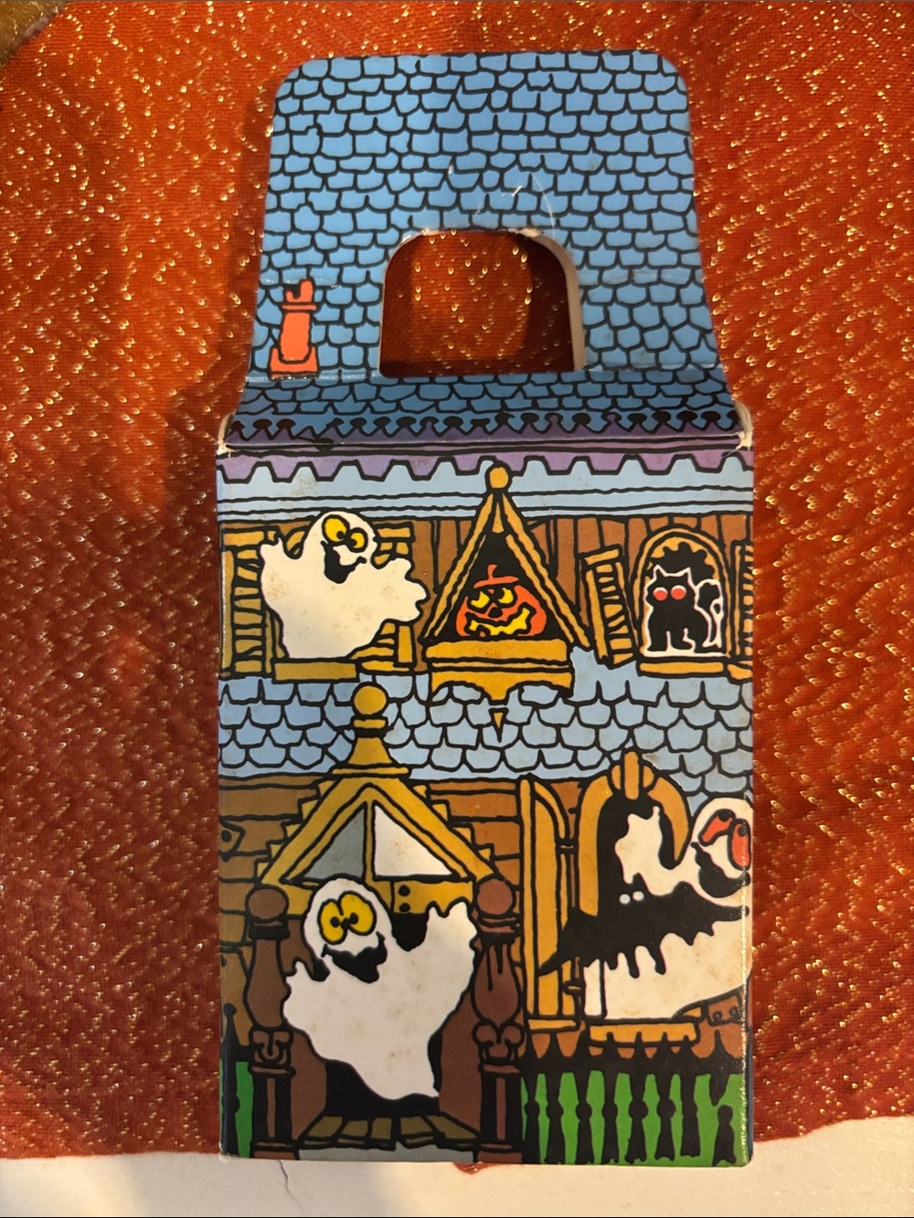 Avon vintage Halloween face kit